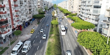 100-yil-bulvarinda-5-etap-asfalt-calismasi-tamamlandi.jpg