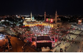 15-temmuzun-9-yilinda-konyalilar-mevlana-meydaninda-bulustu.jpg