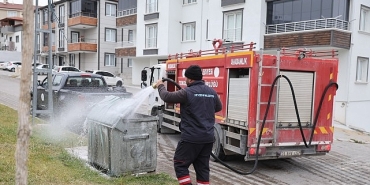 20-temmuz-mahallesinde-temizlik-calismasi-yapildi.jpg