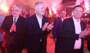 31-mart-mahalli-idareler-secimlerine-iliskin-degerlendirmelerde-bulunan-inegol-belediye-baskani-alper-taban-onumuzde-xl8nuPFL.jpg