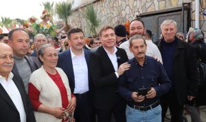 3bayindir-turan-nergis-ve-kuru-cicek-festivali-yapildi-FQYLCsXu.jpg