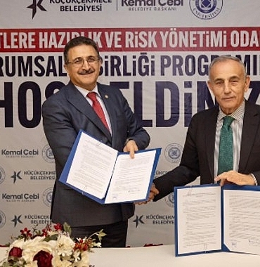 afetlere-hazirlik-ve-risk-yonetimi-odakli-kurumsal-is-birligi-protokolu-imzalandi.jpg