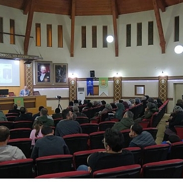 Aile Okulu’nda “Sofradan Sohbete Aile” Semineri Gerçekleştirildi
