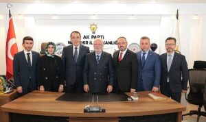 ak-parti-genel-baskanvekili-mustafa-elitas-nevsehirde-partililerle-bir-araya-geldi-PMQsX3x3.jpg