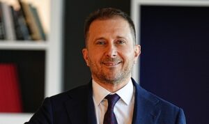 akbank-gelistirdigi-buyuk-dil-modeli-ile-gelecegin-bankacilik-dilinden-konusuyor-6ezMnJUW.jpg