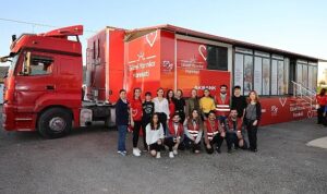akbank-guzel-yarinlar-hareketi-ikinci-duragi-hatayda-genclerle-bulusuyor-Kv6hdZKY.jpg