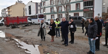 akhisarin-cehresi-degisiyor-eski-tren-yolu-cazibe-merkezine-donusuyor.jpg