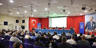 alacati-kentsel-tasarim-rehberi-esnafla-paylasildi-alacati-kimligine-sahip-cikiyor.jpg