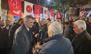 ali-yildirim-sezere-degirmenderede-sevgi-seli-3b4gvBm4.jpg