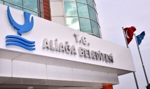 aliaga-belediyesinde-yeni-donem-gorev-dagilimi-belli-oldu-Yim2CrVC.jpg
