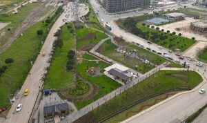 aliagada-reng-renk-bir-bahce-green-park-tn6x1HKc.jpg