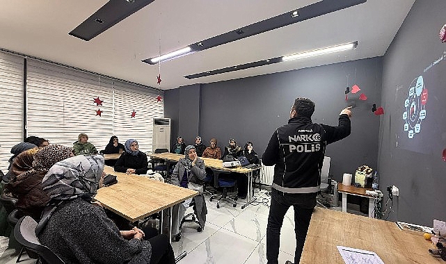 anne-sehirde-en-iyi-narkotik-polisi-anne-egitimi.jpg