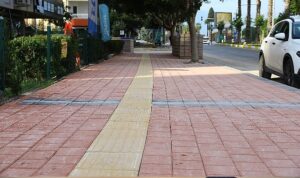 antalya-buyuksehir-portakal-cicegi-caddesinin-kaldirimlarini-yeniliyor-KMsMejYS.jpg