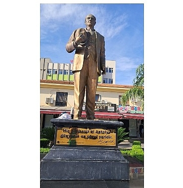 ataturk-heykeli-restore-edildi.jpg