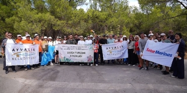 Ayvalık’ta Dünya Temizlik Günü ve Uluslararası Kıyı Temizliği Günü’nde Çevre İçin Sahadaydık