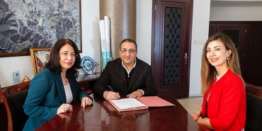 balcova-belediyesinden-izmirin-rekor-promosyonu-kisi-basi-100-bin-tl.jpg