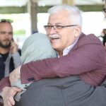 baskan-ali-kemal-deveciler-esnaf-ve-vatandaslarla-bulustu-d1KIwrIh.jpg