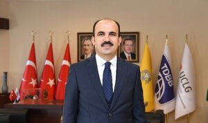 baskan-altay-23-nisan-ulusal-egemenlik-ve-cocuk-bayrami-kutlu-olsun-ROKefEhj.jpg