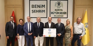 baskan-altay-aces-heyetine-konyanin-ornek-bisiklet-yatirimlarini-anlatti.jpg
