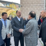 baskan-altay-buyuk-bugday-pazari-camiinde-esnafla-ve-vatandaslarla-bulustu.jpg