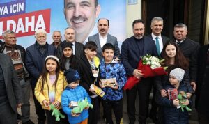 baskan-altay-derebucak-beysehir-ve-huyukte-vatandaslarla-bulustu-LR7C78HR.jpg