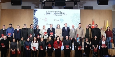 baskan-altay-insanligin-mirasi-olan-geleneksel-sanatlarin-yasatilmasi-bizlere-birakilan-bir-gorevdir.jpg