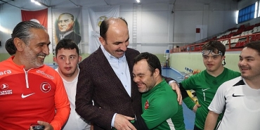 baskan-altay-ozel-gereksinimli-kardeslerimizin-basari-ve-cesaretinin-herkese-ilham-kaynagi-olmasini-diliyorum.jpg