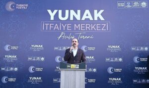 baskan-altay-yunak-ve-tuzlukcuda-vatandaslarla-bulustu-yunak-itfaiye-merkezini-acti-dBhC9rsC.jpg