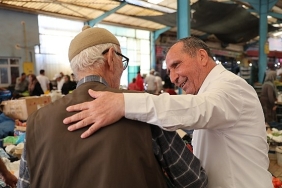 baskan-aydindan-pazar-esnafina-ziyaret.jpg