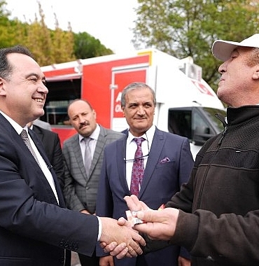 baskan-besim-dutlulu-selendili-ciftcilerle-bulustu.jpg