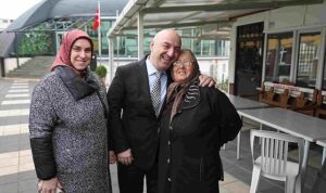 baskan-biyik-cemevinde-canlarin-kadinlar-gununu-kutladi-Bki4Gtjc.jpg