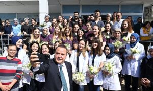 baskan-bocek-saglik-calisanlarinin-14-mart-tip-bayramini-kutladi-GZv9atrU.jpg