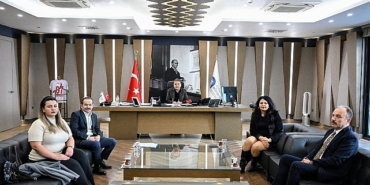 baskan-bocekten-kizilarik-sakinlerine-destek.jpg