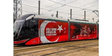 baskan-buyukakin-duyurdu-tramvay-mac-saatinde-ucretsiz.jpg