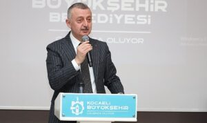 baskan-buyukakin-gebzede-serviscilerle-bulustu-caqI8haO.jpg