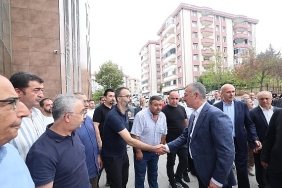 baskan-buyukakin-gebzeli-serviscilerle-bir-araya-geldi.jpg