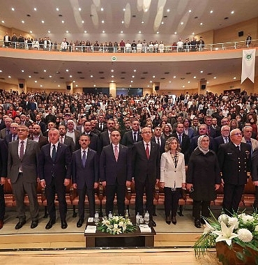 baskan-buyukakin-kocaelide-teknolojiye-her-zaman-destek-verecegiz.jpg