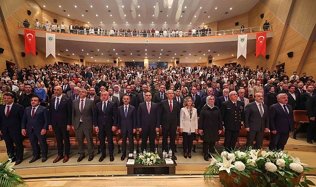 baskan-buyukakin-kocaelide-teknolojiye-her-zaman-destek-verecegiz.jpg