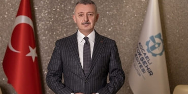 baskan-buyukakin-uc-aylarin-baslangicini-tebrik-etti-kalplerimizi-sevgiyle-dolduralim.jpg
