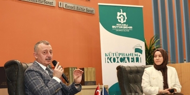 baskan-buyukakin-yeni-yili-genclerle-karsiladi.jpg