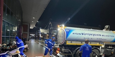 baskan-cercioglundan-bayram-oncesi-otobus-terminallerinde-temizleme-calismasi.jpg