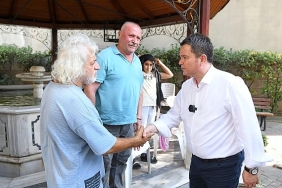 baskan-erkan-aydin-kucukbaliklida-vatandasla-bulustu.jpg