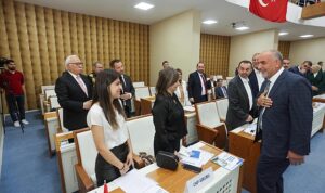 baskan-ibrahim-sandikci-yeniden-ornek-bir-belediye-meclisi-donemine-daha-imza-atmak-icin-haziriz-KagGPR2D.jpg