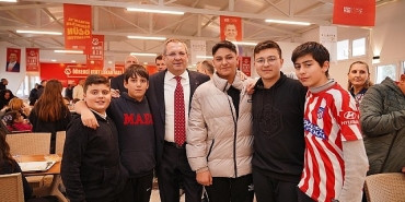 baskan-mesut-ergin-cocuklarimiz-egitimlerinden-geri-kalmasin-okula-ac-gitmesin-derslere-ac-girmesin-diyedir-bizim-butun-mucadelemiz.jpg