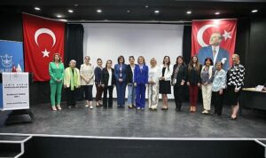 baskan-mutlu-kadinlarin-daha-gorunur-olmasi-en-buyuk-hedefimiz-syJDIWeN.jpg