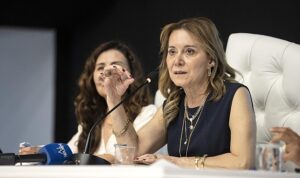 baskan-mutlu-muhtarlarla-bir-araya-geldi-lRQCZvRp.jpg