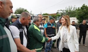 baskan-mutludan-temizlik-isleri-personeline-sabah-vardiyasi-ziyareti-Ik5cwsbb.jpg