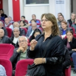 baskan-onal-depremzedelerle-bir-araya-geldi.jpg