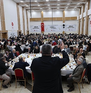 baskan-ozarslan-iftarda-emekli-askerleri-agirladi.jpg