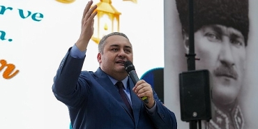 baskan-ozarslandan-bayram-mesaji.jpg